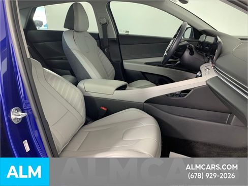 Used 2023 Hyundai Elantra Limited w/ Cargo Package image 30
