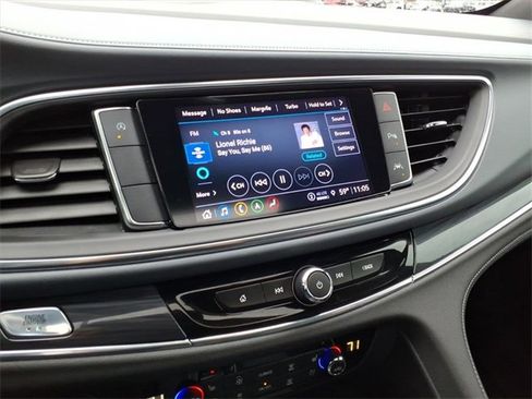 Used 2023 Buick Enclave Premium w/ Experience Buick Package image 20