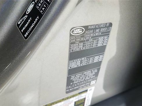 Used 2025 Land Rover Defender 110 X image 66