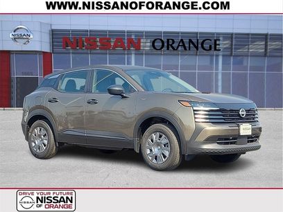 New 2025 Nissan Kicks S