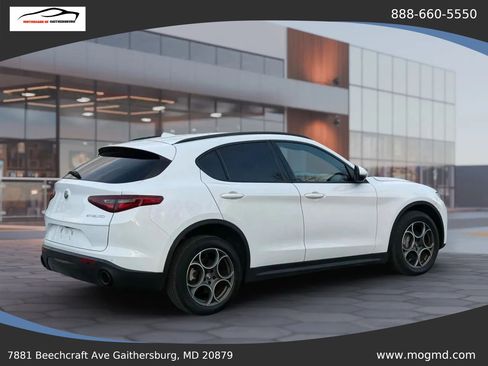 Used 2022 Alfa Romeo Stelvio Sprint AWD/4WD image 9