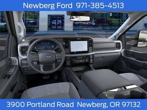 New 2026 Ford F250 XLT w/ XLT Premium Package AWD/4WD image 9