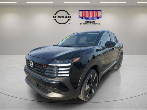 New 2026 Nissan Kicks SR image 6