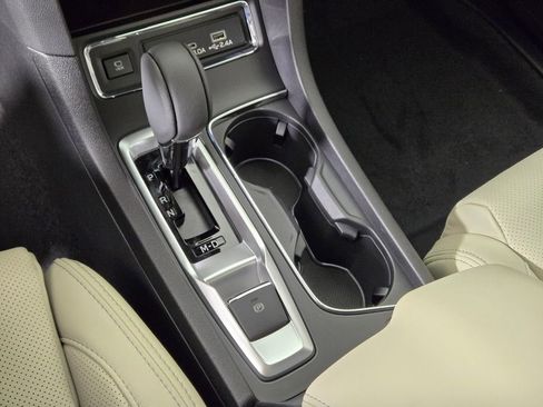 New 2026 Subaru Ascent Limited AWD/4WD image 18