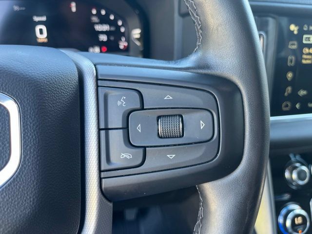 Used 2023 GMC Yukon Denali AWD/4WD image 26