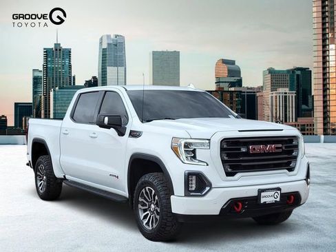 Used 2022 GMC Sierra 1500 AT4 w/ AT4 Premium Package AWD/4WD image 8