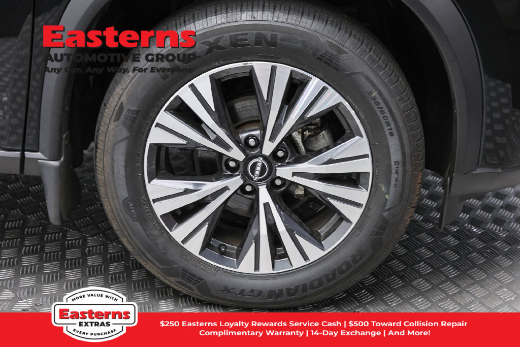 Used 2023 Nissan Rogue SV AWD/4WD image 33