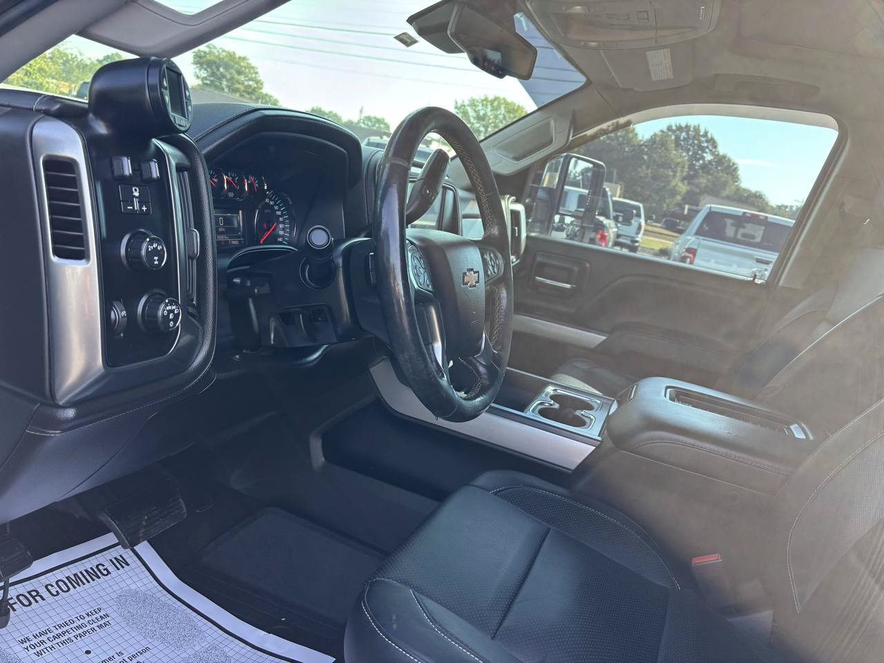 Used 2018 Chevrolet Silverado 2500 LTZ w/ Duramax Plus Package AWD/4WD image 9