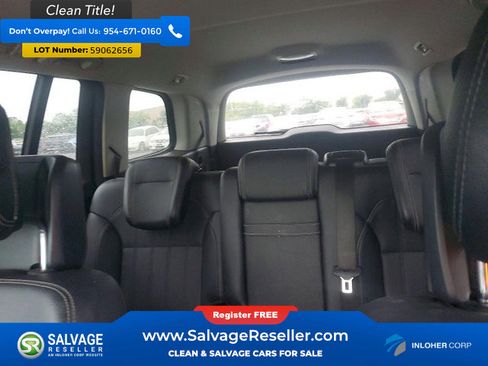 Used 2016 Mercedes-Benz GL 450 4MATIC w/ Premium I Package image 13
