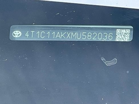 Used 2021 Toyota Camry LE w/ Carpet Mat Package (TMS) image 13