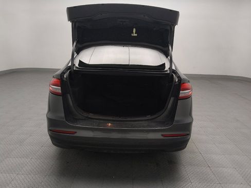 Used 2020 Ford Fusion SE image 29