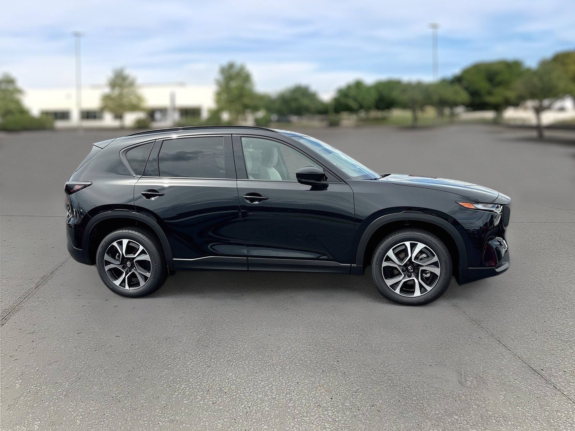 Used 2026 MAZDA CX-5 Preferred AWD/4WD image 4