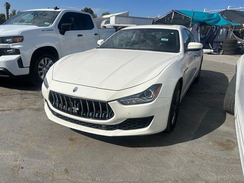 Used 2020 Maserati Ghibli RWD image 34
