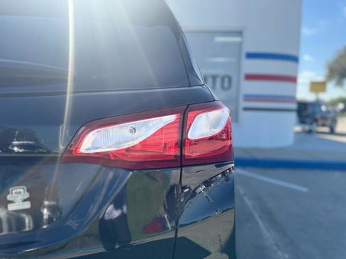 Used 2020 Chevrolet Equinox LS w/ LS Convenience Package image 26