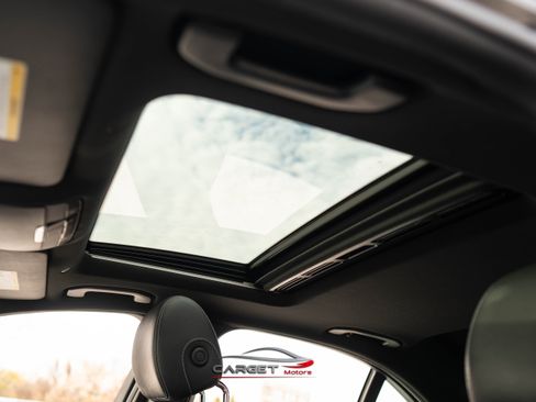 Used 2020 Mercedes-Benz C 300 4MATIC Sedan image 30