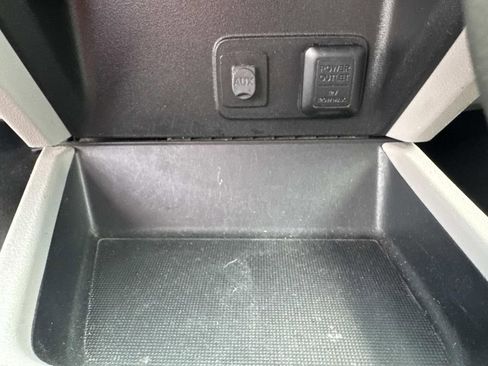 Used 2012 Honda Civic LX image 28