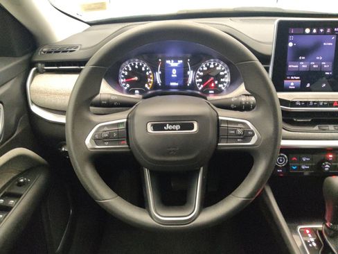 Used 2022 Jeep Compass Sport AWD/4WD image 22
