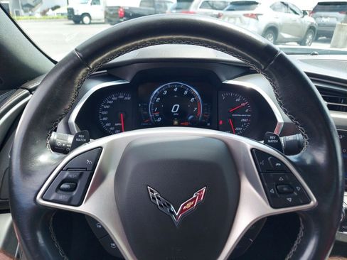 Used 2017 Chevrolet Corvette Stingray w/ Carbon Flash Badge Package image 16