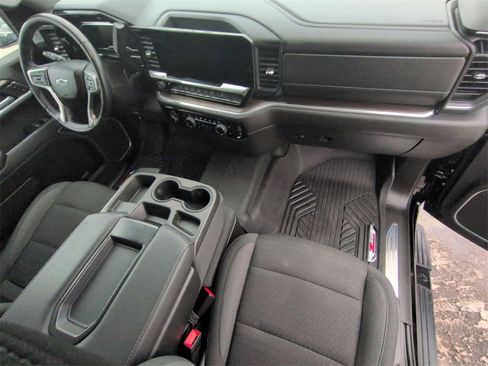 Certified 2022 Chevrolet Silverado 1500 RST image 26