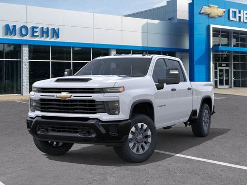 New 2026 Chevrolet Silverado 2500 Custom w/ Custom Convenience Package AWD/4WD image 6