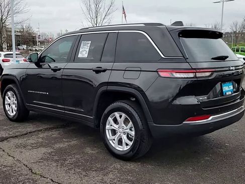 Certified 2024 Jeep Grand Cherokee Limited w/ Luxury Tech Group II image 6