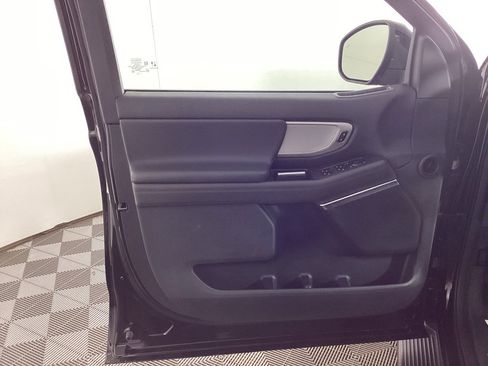 Used 2025 Ford Expedition Max Active image 18