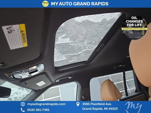 Used 2025 Hyundai Santa Fe Limited image 34