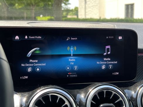 Certified 2023 Mercedes-Benz GLB 250 image 25