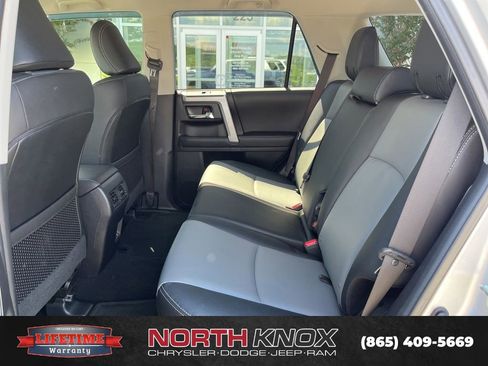 Used 2022 Toyota 4Runner SR5 Premium RWD image 13