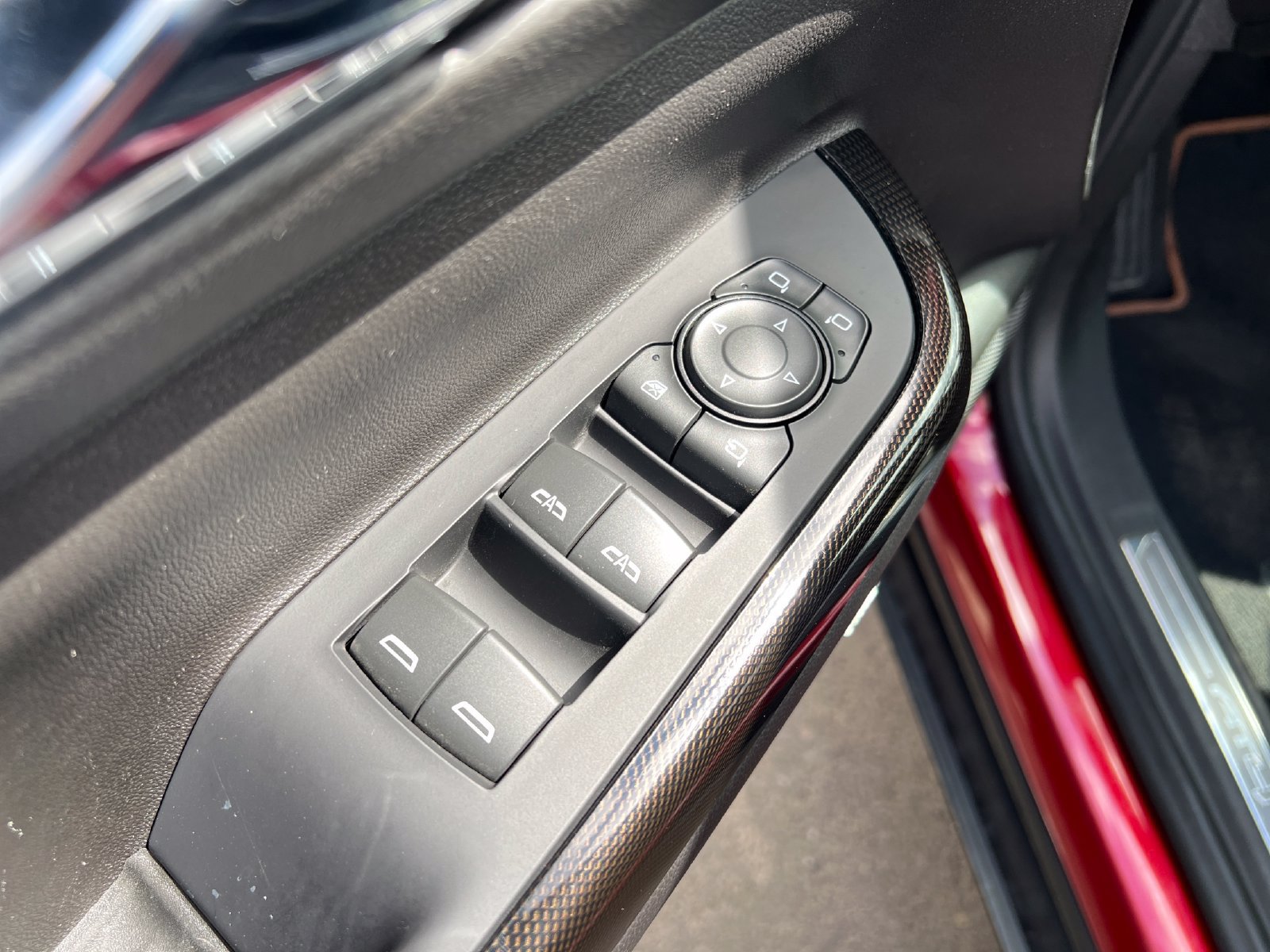 Used 2022 GMC Acadia AT4 w/ Technology Package AWD/4WD image 19