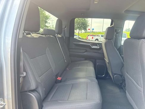 Used 2025 Chevrolet Silverado 1500 LT AWD/4WD image 15
