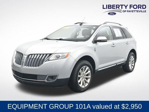 Used 2015 Lincoln MKX FWD w/ Equipment Group 101A image 1