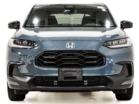 Used 2025 Honda HR-V Sport image 2