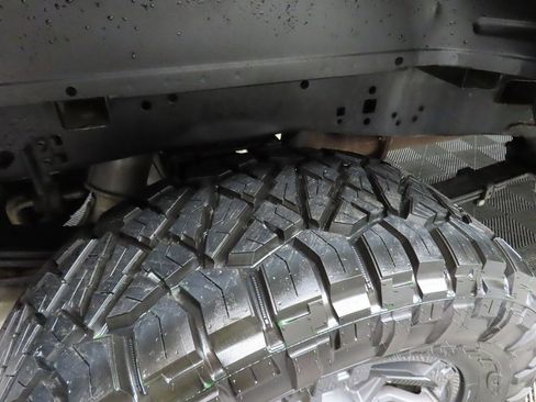 Used 2023 Ford F250 Lariat w/ Sport Appearance Package image 41