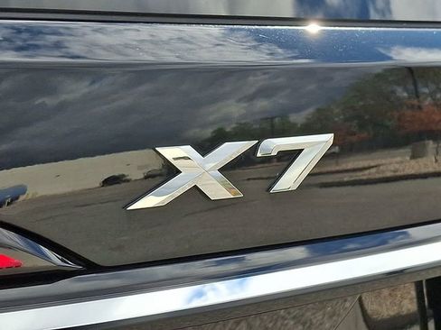 Used 2023 BMW X7 xDrive40i w/ Executive Package image 36