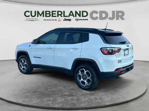 Used 2022 Jeep Compass Trailhawk w/ Sun and Sound Group AWD/4WD image 4