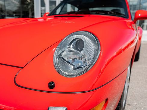 Used 1995 Porsche 911 Carrera RWD image 22
