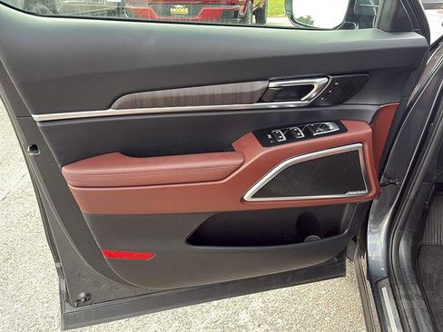Used 2024 Kia Telluride SX FWD image 30
