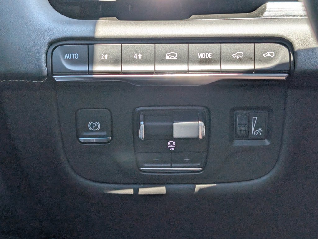 Used 2024 Cadillac Escalade Sport Platinum w/ LPO, Floor Liner Package AWD/4WD image 30
