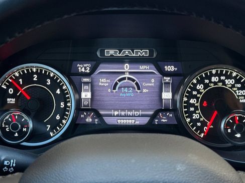 Used 2022 RAM 1500 Big Horn AWD/4WD image 28