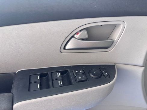 Used 2013 Honda Odyssey EX image 20