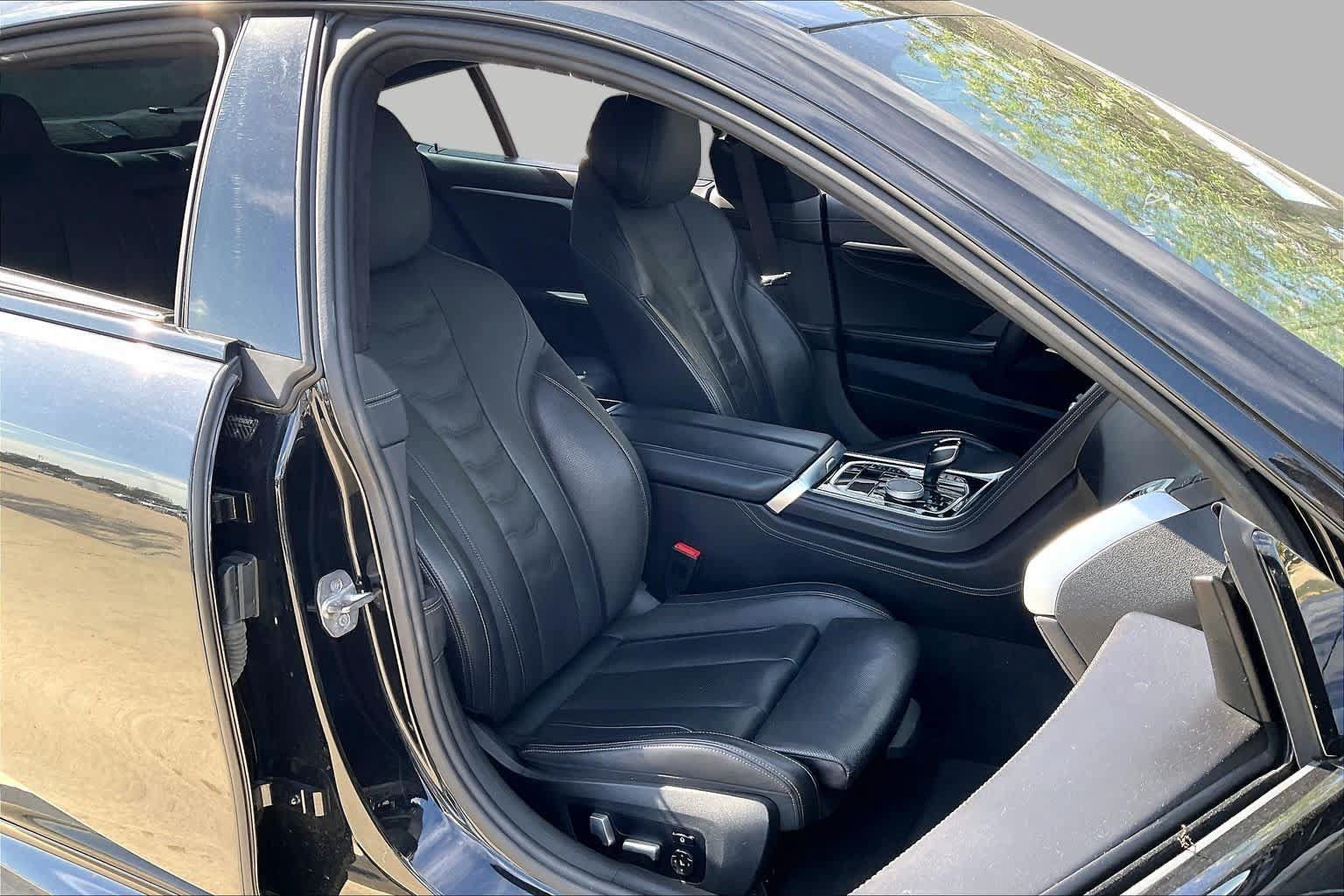 Used 2022 BMW M850i Gran Coupe xDrive AWD/4WD image 9