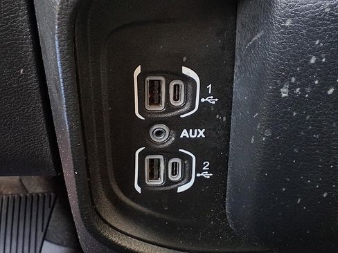 Used 2022 RAM 1500 Lone Star image 8