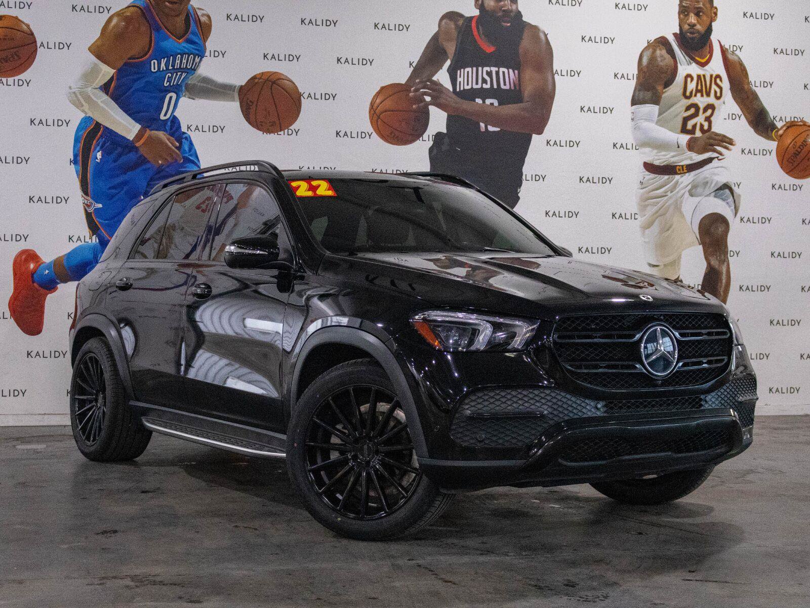 Used 2022 Mercedes-Benz GLE 350 4MATIC w/ Premium Package image 2
