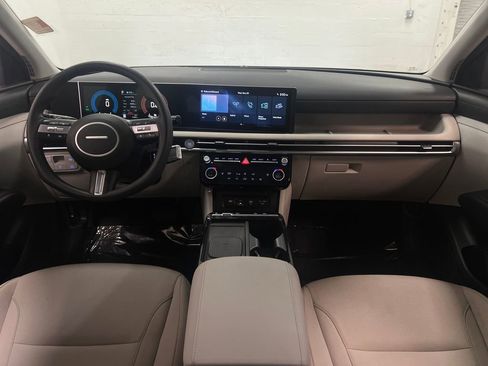 Used 2025 Hyundai Tucson Blue AWD/4WD image 15