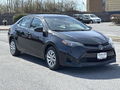 Used 2017 Toyota Corolla LE w/ Carpet Mat Package (TMS) image 1