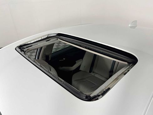 Used 2023 Honda Accord EX image 49