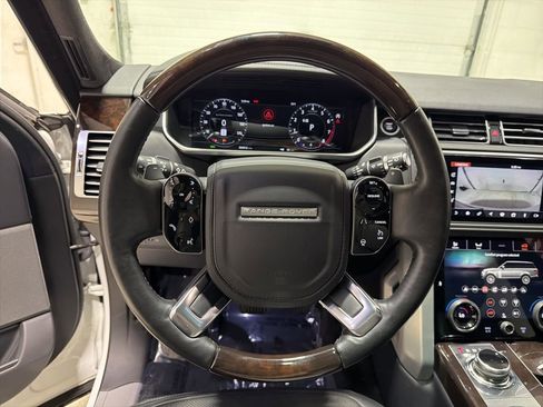 Used 2018 Land Rover Range Rover Supercharged image 28
