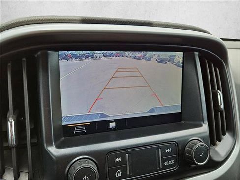 Used 2019 Chevrolet Colorado LT w/ Redline Special Edition AWD/4WD image 13