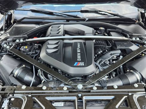 Used 2022 BMW M4 xDrive Competition w/ M Driver's Package AWD/4WD image 17